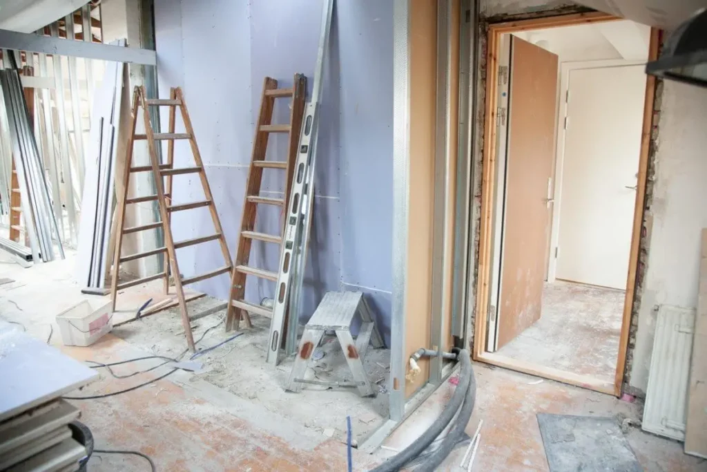 Handling Furniture Removal During Renovations